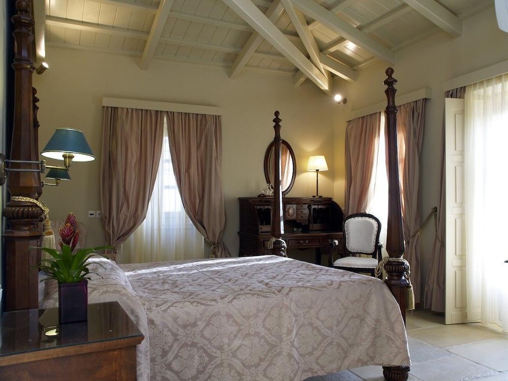 Angelica Traditional Boutique Hotel イドラ 部屋 写真
