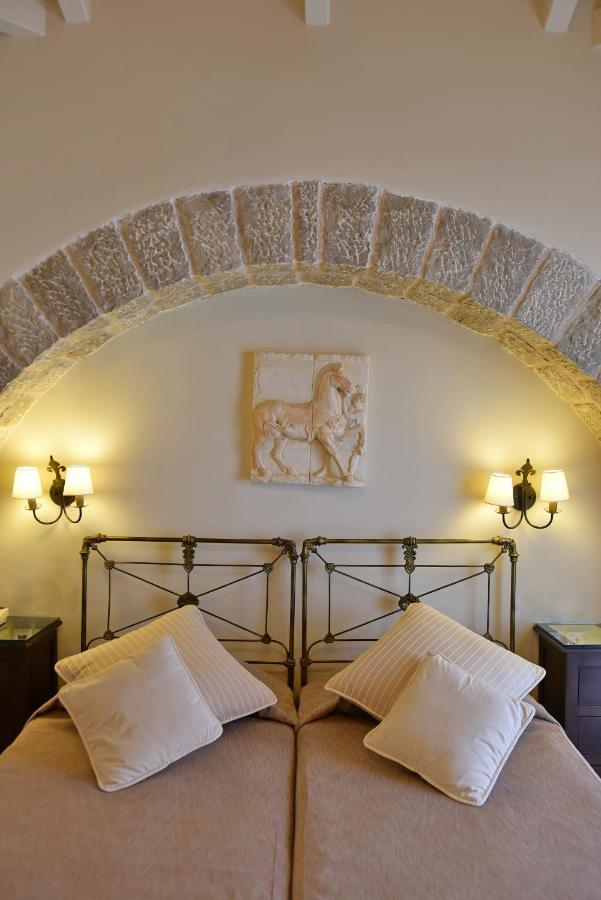 Angelica Traditional Boutique Hotel イドラ エクステリア 写真