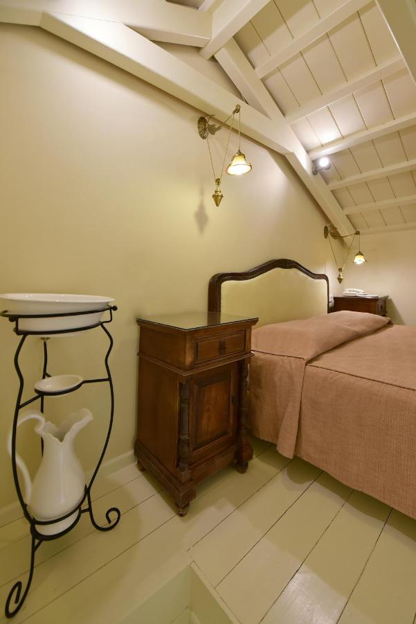 Angelica Traditional Boutique Hotel イドラ エクステリア 写真